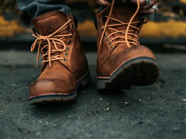 Zip Boot — Matte Black