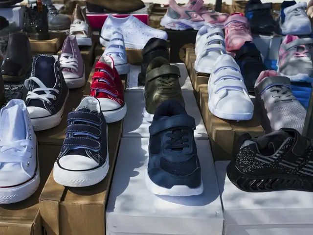 Nusantara Sneakers — Truntum
